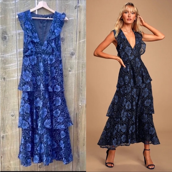 Weitese Formal Women's Dresses Deep V Neck Navy Blue Lace Ruffled Tiered Sleeveless Maxi Dress Prom Dress Stores